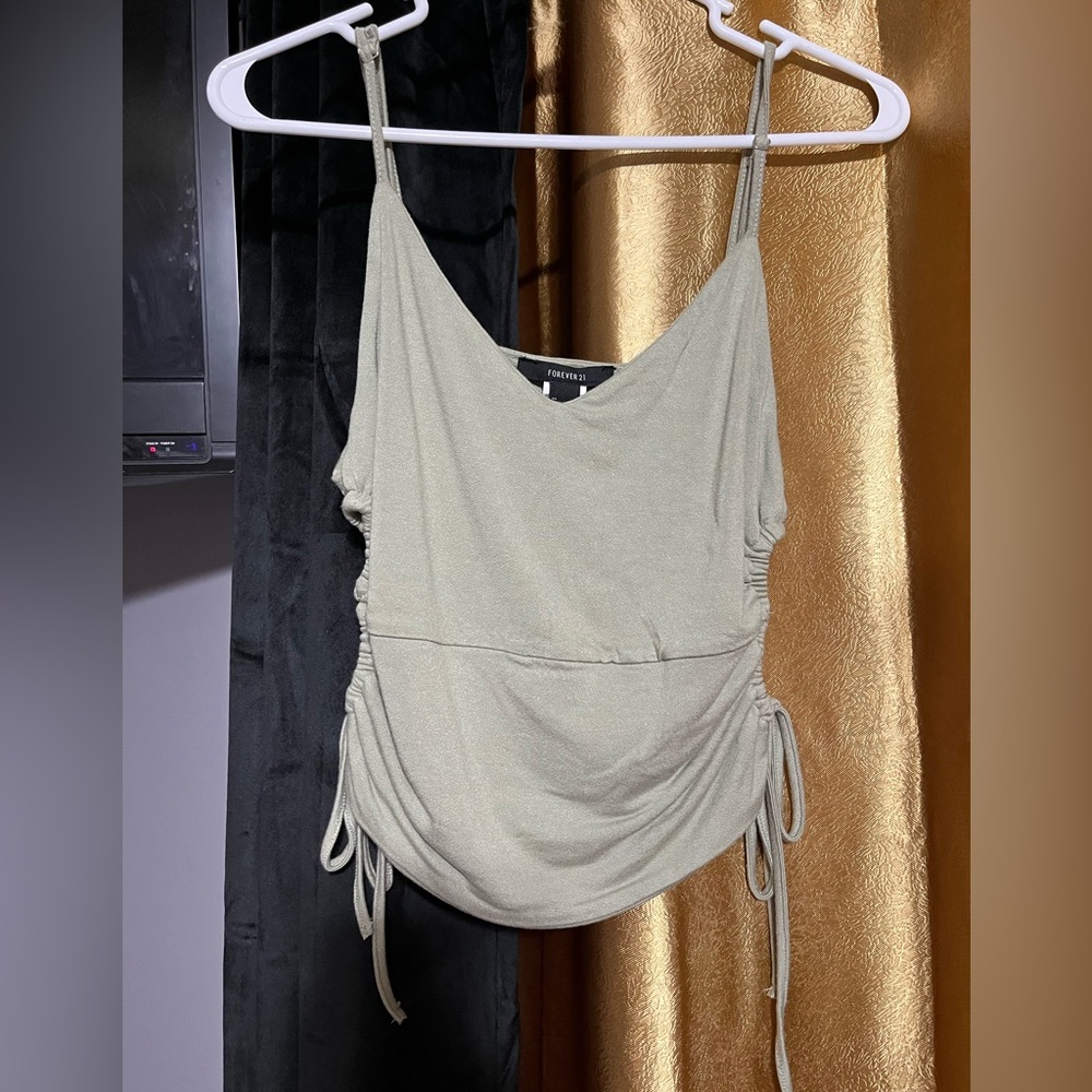 Green Cropped tank